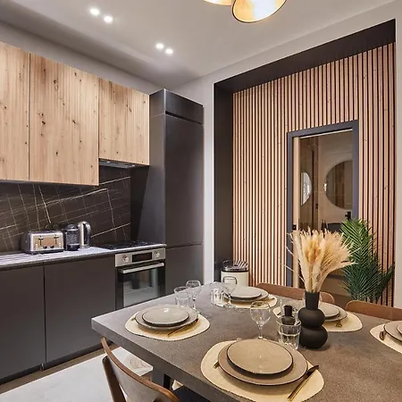 Montmartre By Prestige Apartment