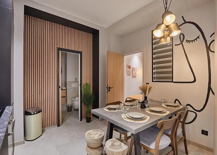 Montmartre By Prestige Apartment *